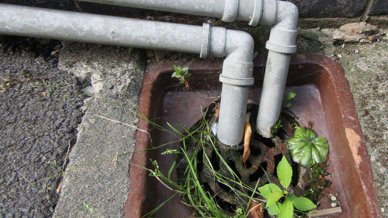 Gullies & Manhole Servicing in Walsall